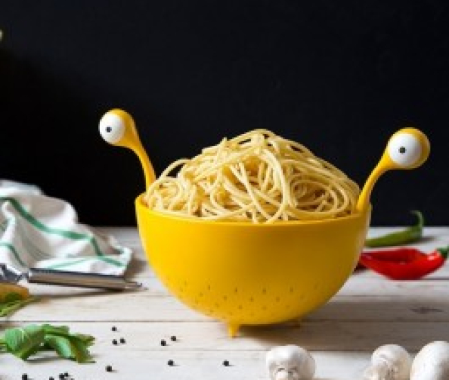 Durszlak potwór spaghetti