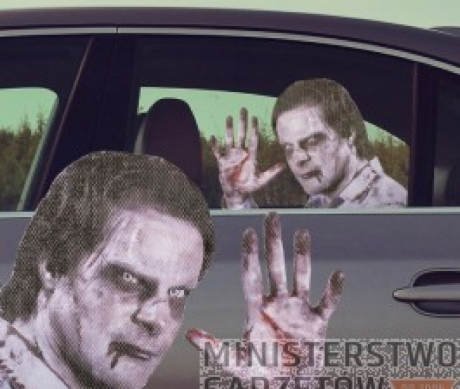 Naklejka samochodowa zombie