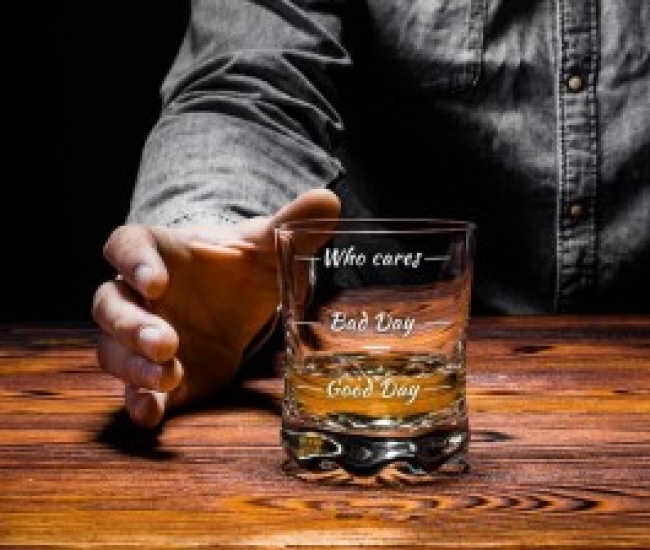 Szklanka do Whisky Who Cares